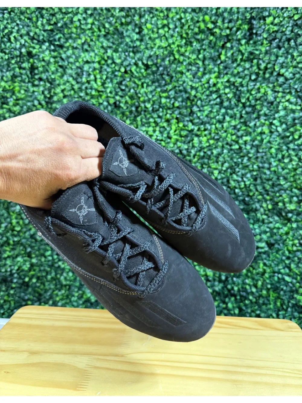 Adidas Adizero Men’s 9.5 Black Low Baseball Cleats AQ8915 Lightweight